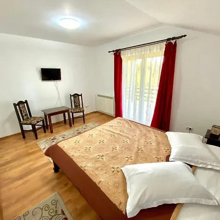 Casa Bucovineana 3* カチカ